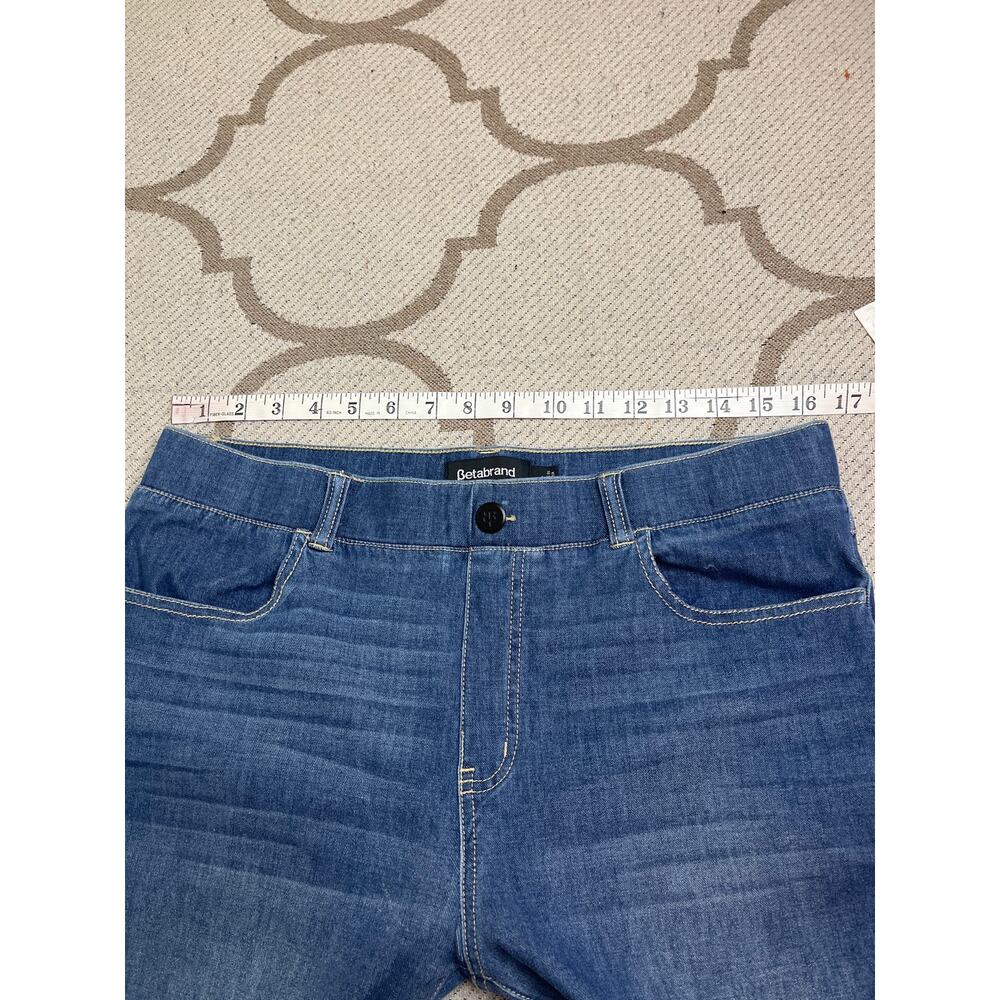 Betabrand 4-Pocket Bootcut Yoga Denim Jeans Pull-On Stretch Blue, Size Large - Picture 9 of 13